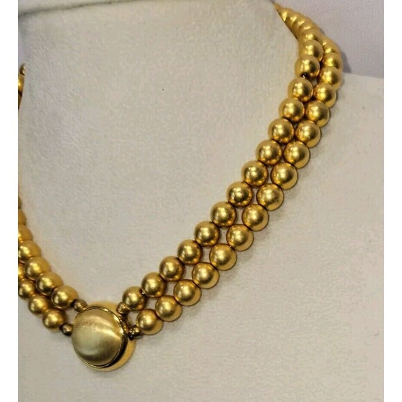 VTG LCI  Liz Claiborne 1980s Necklace Matte Gold Toned Beaded W/ Center Cabachon - Picture 2 of 9
